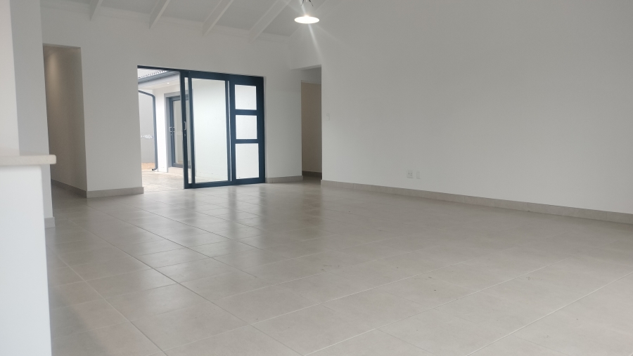 3 Bedroom Property for Sale in Tergniet Western Cape